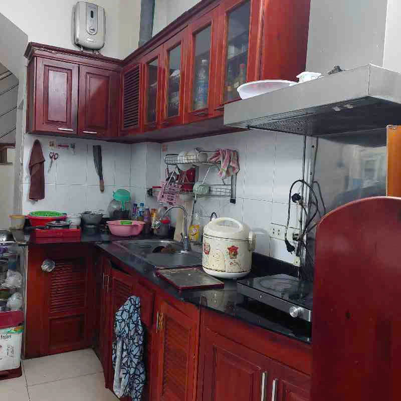 Bán nhà ngõ 112 Ngọc Khánh, 34m2, 4 tầng, chỉ hơn 8 tỷ